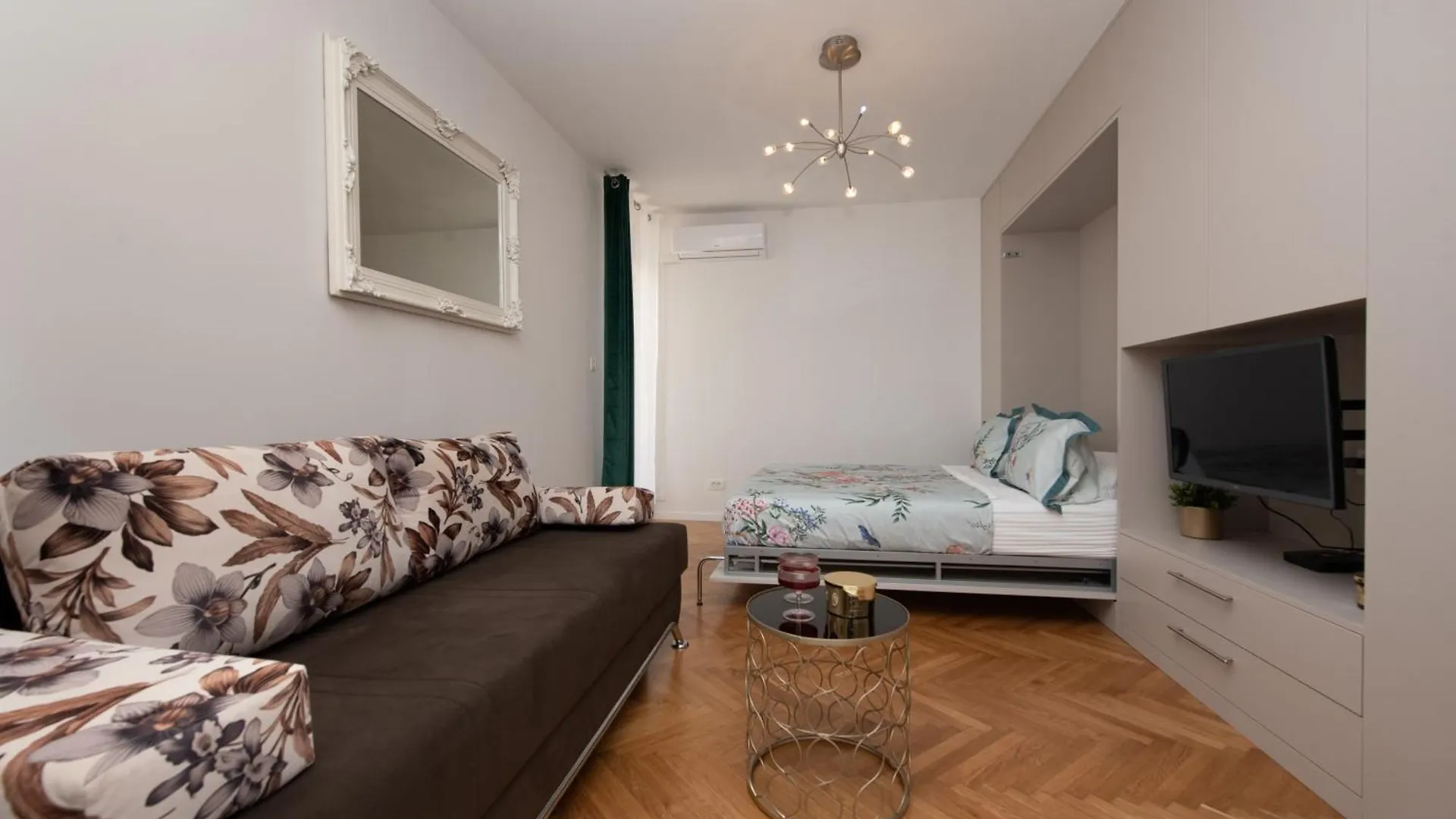 Royal Elegance Apartman Split